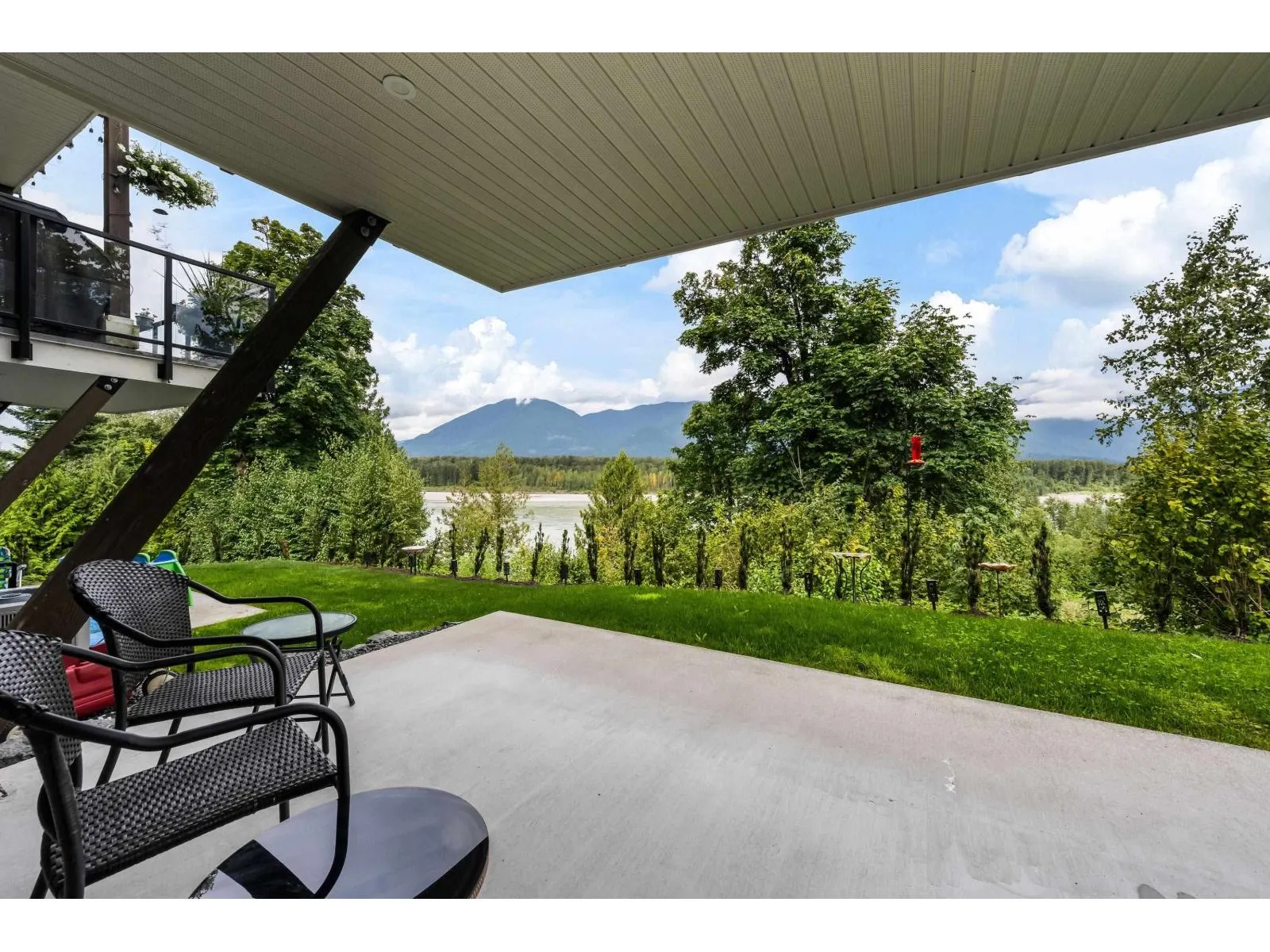 25 43575 CHILLIWACK MOUNTAIN ROAD|Chilliwack Mountain
