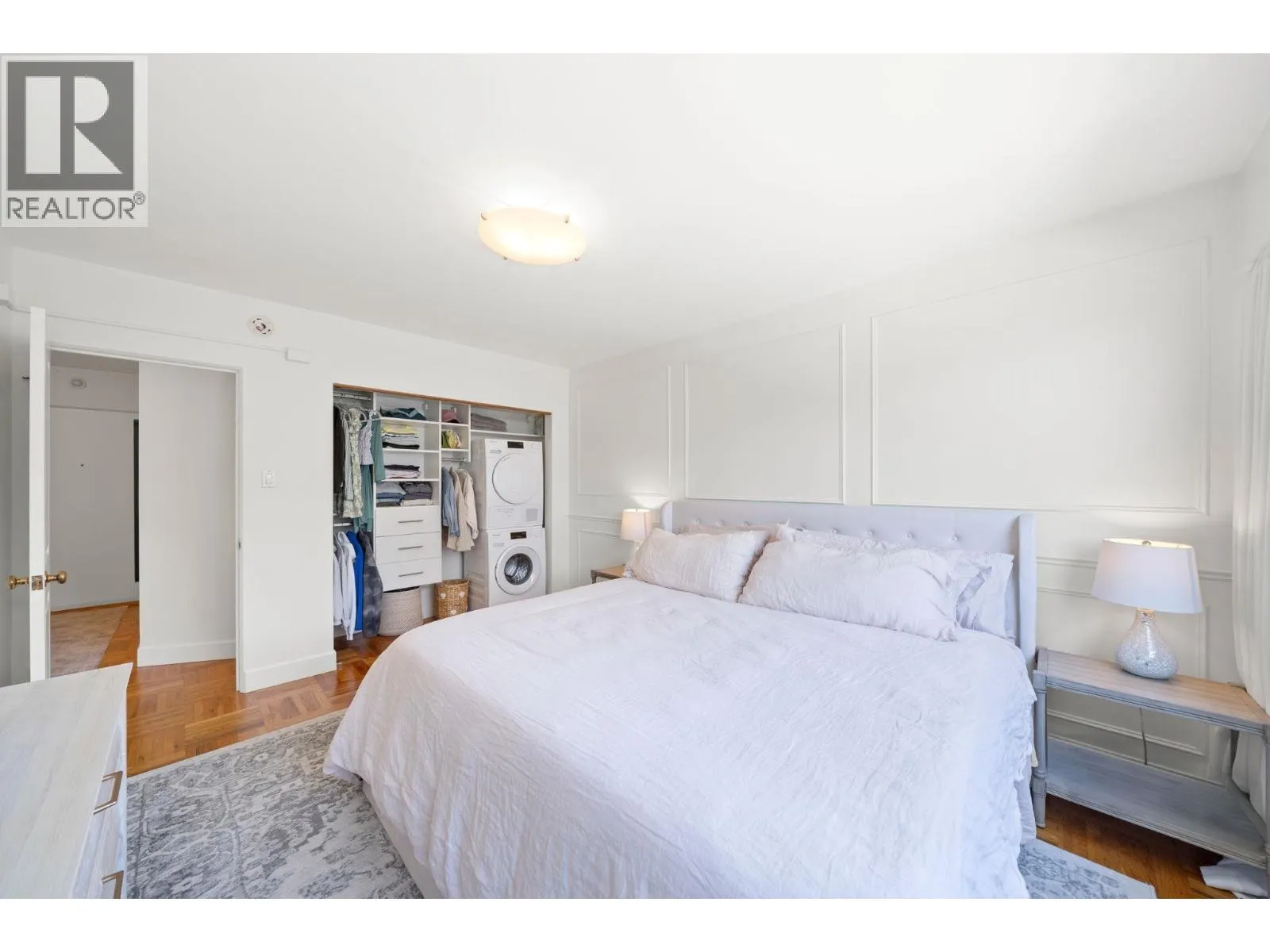 504 1750 ESQUIMALT AVENUE