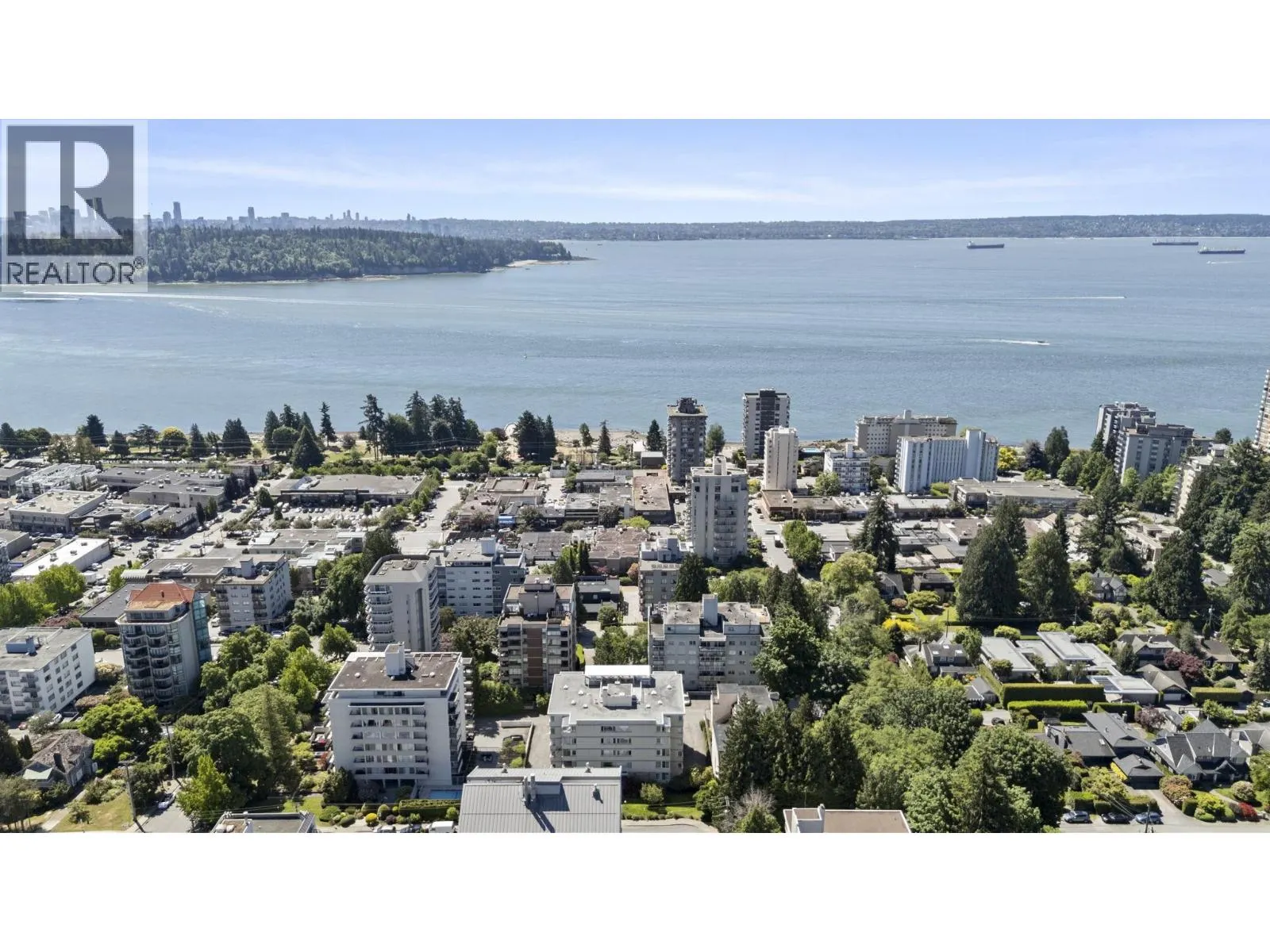504 1750 ESQUIMALT AVENUE