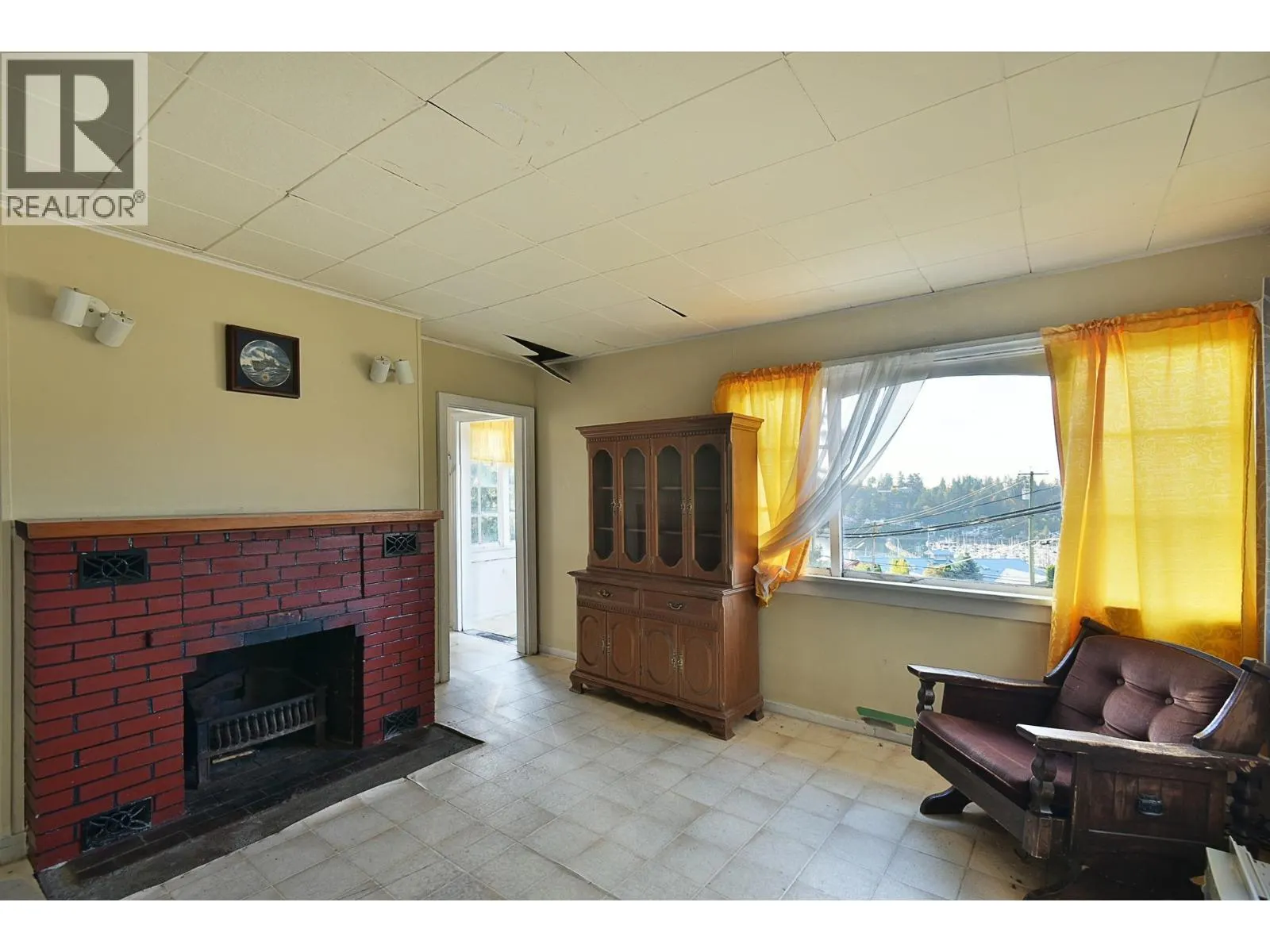 547 N FLETCHER ROAD