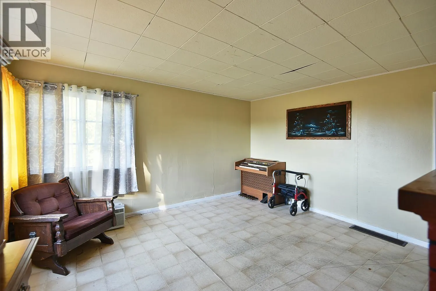 547 N FLETCHER ROAD