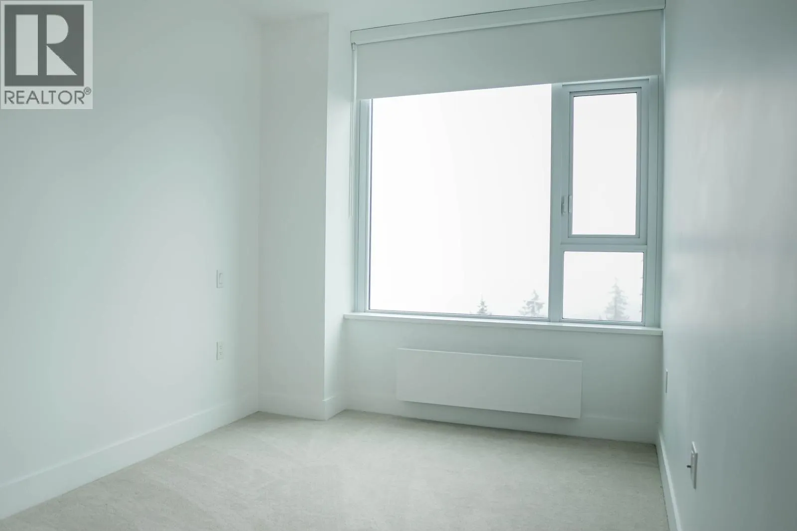 1108 8750 UNIVERSITY CRESCENT