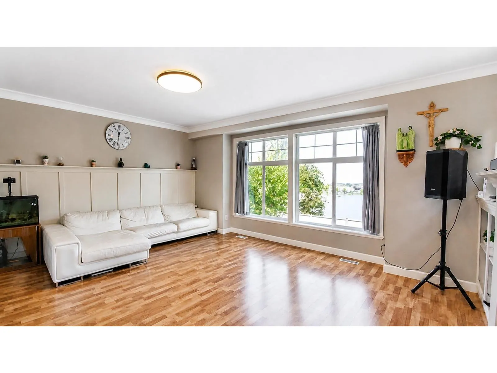 4 5648 PROMONTORY ROAD|Promontory