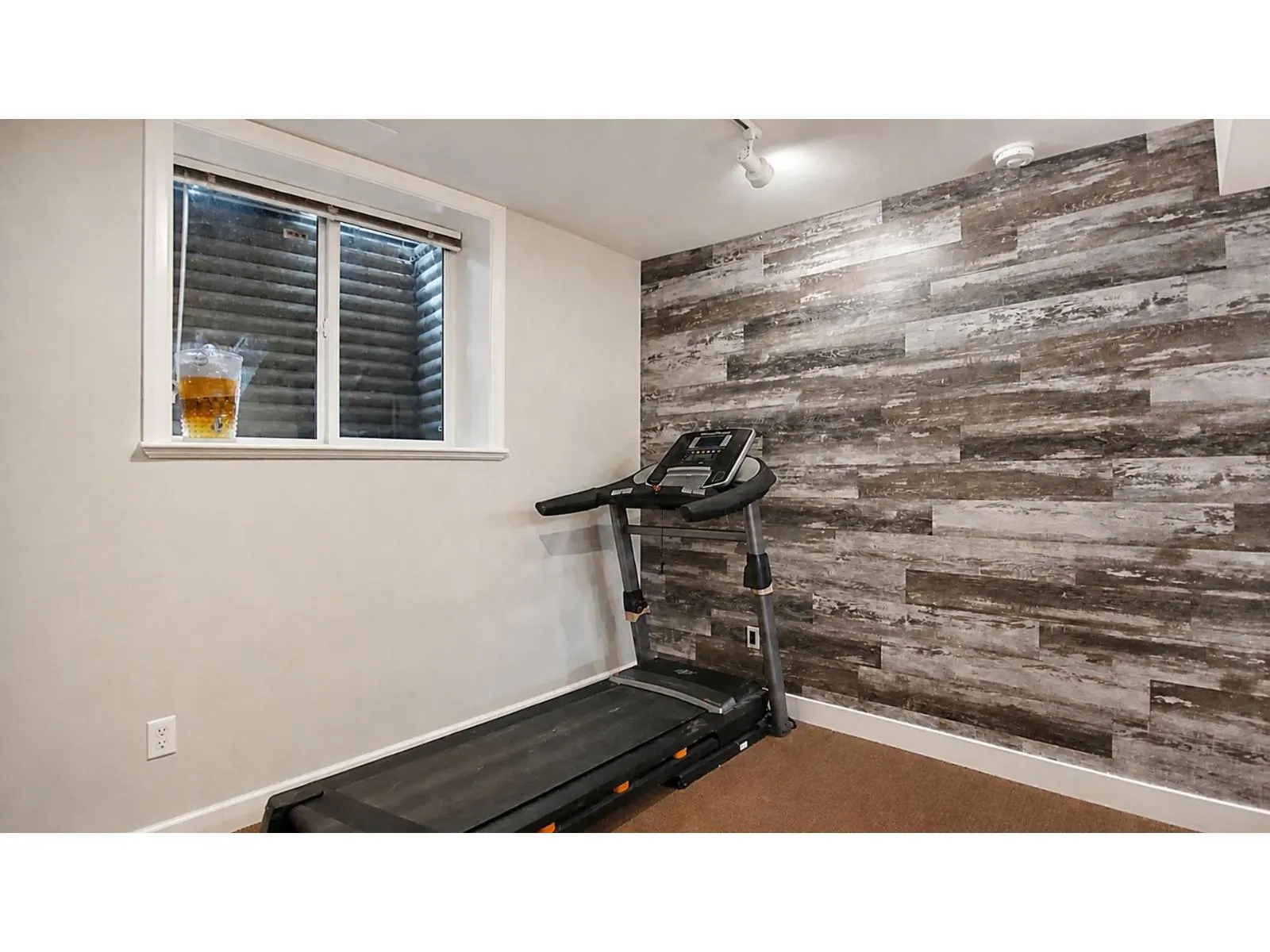 4 5648 PROMONTORY ROAD|Promontory