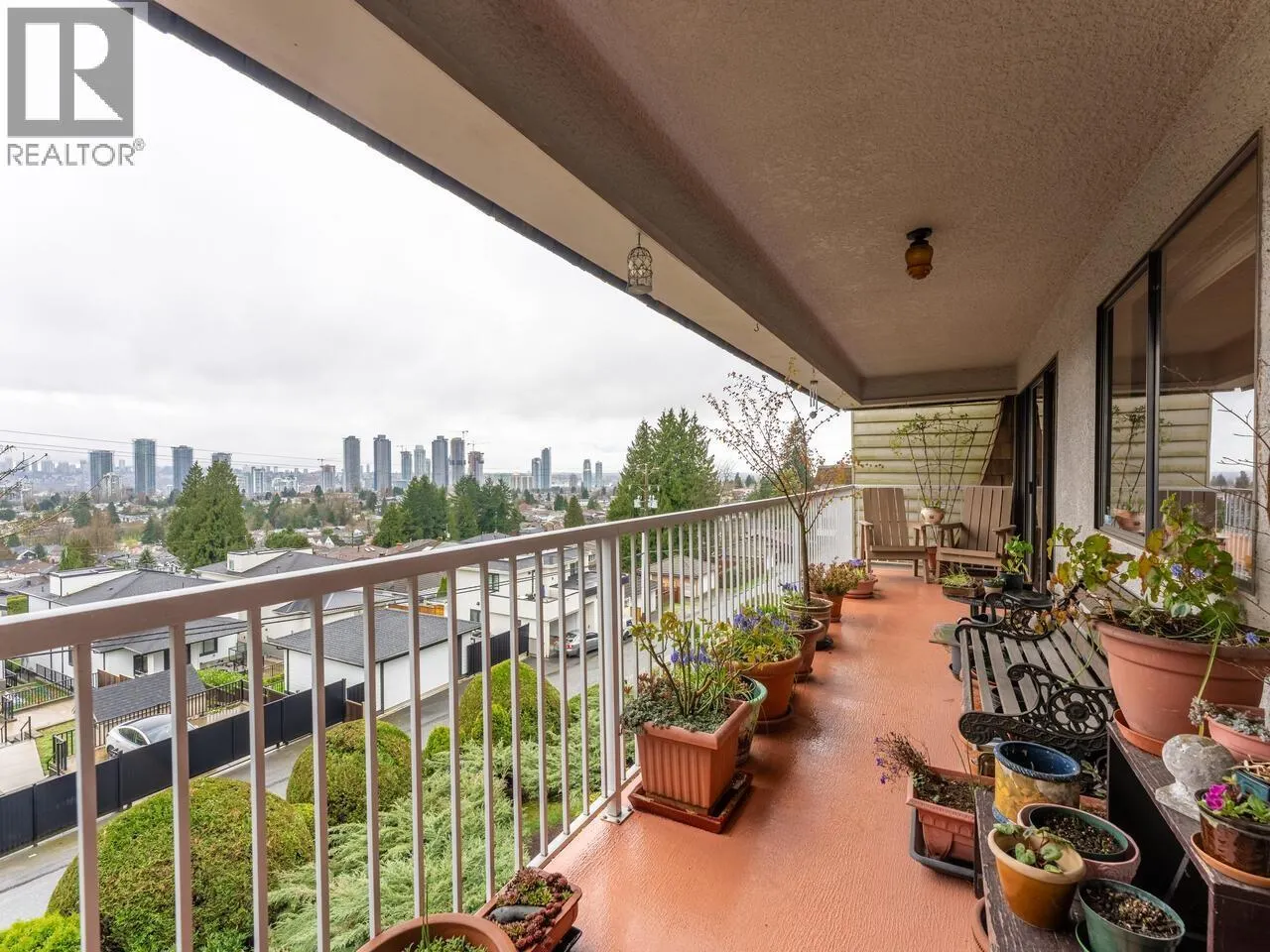 307 5340 HASTINGS STREET