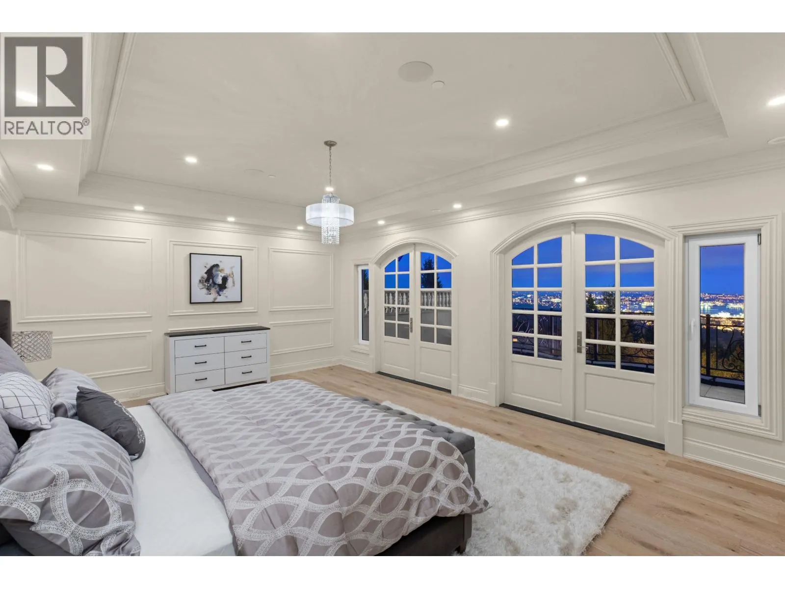 1445 SANDHURST PLACE