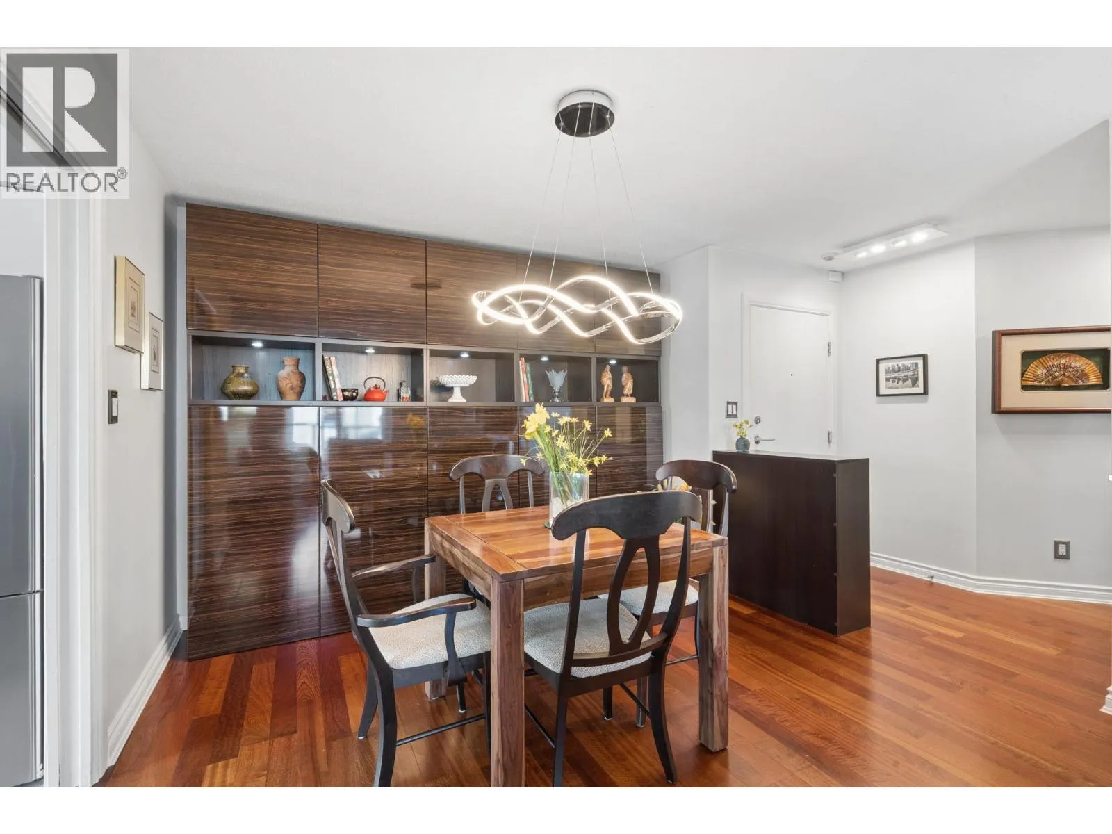 1403 1010 BURNABY STREET