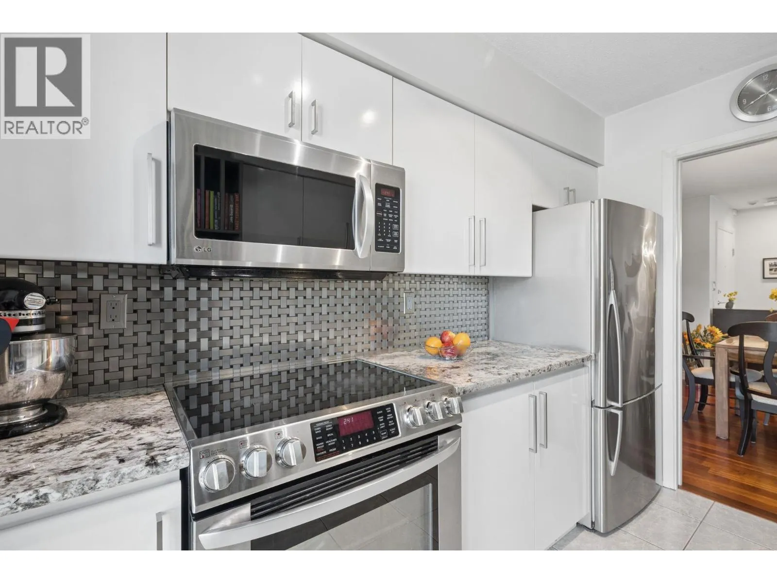 1403 1010 BURNABY STREET