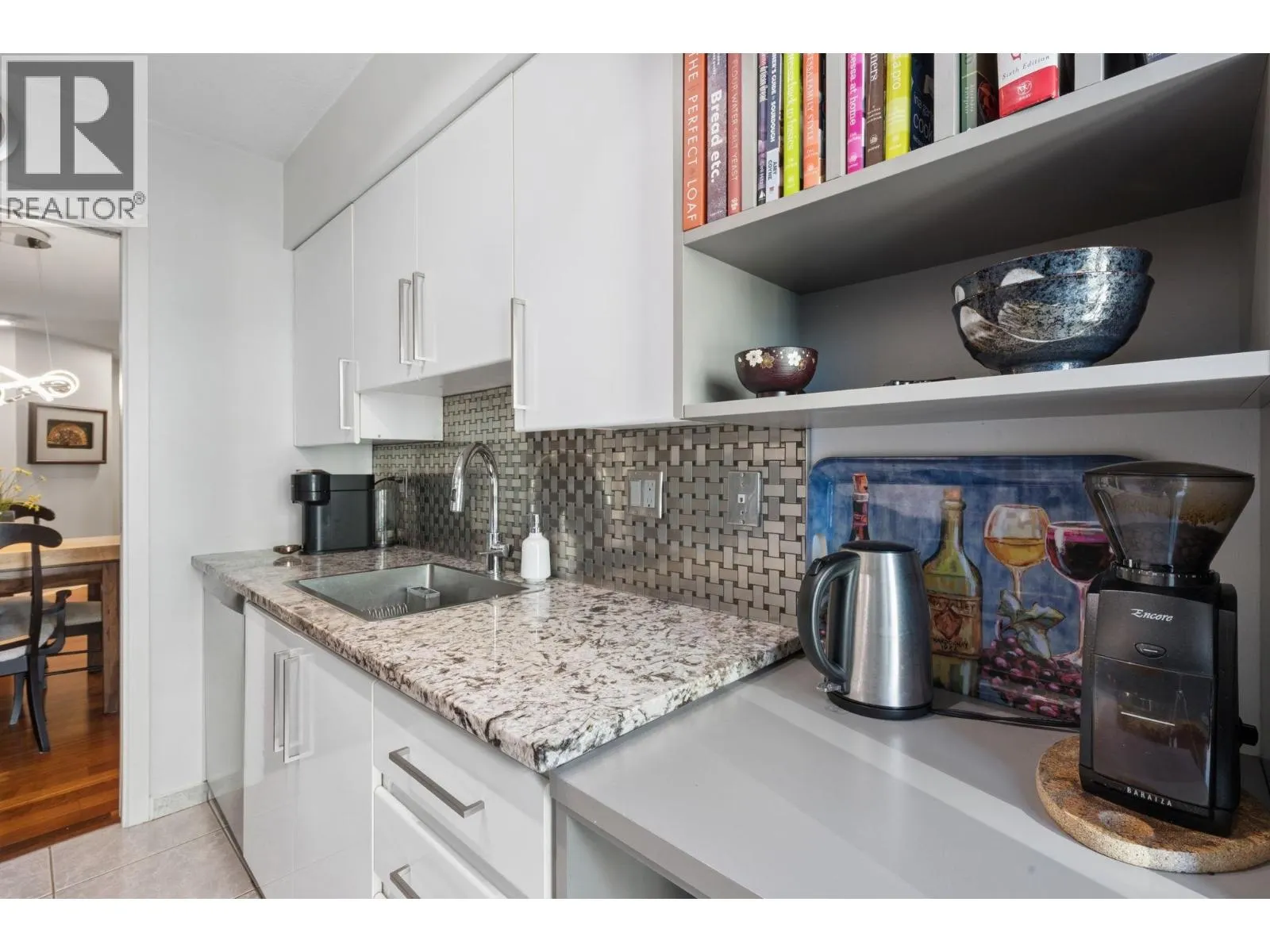 1403 1010 BURNABY STREET