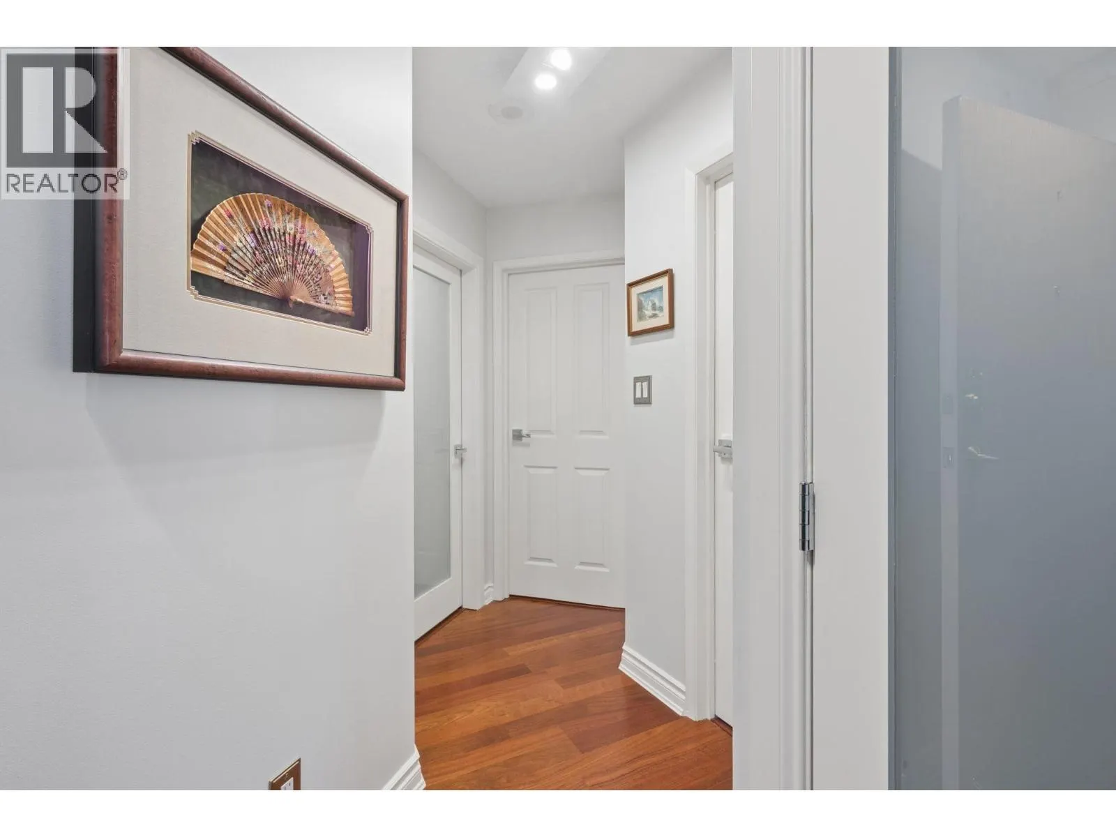 1403 1010 BURNABY STREET
