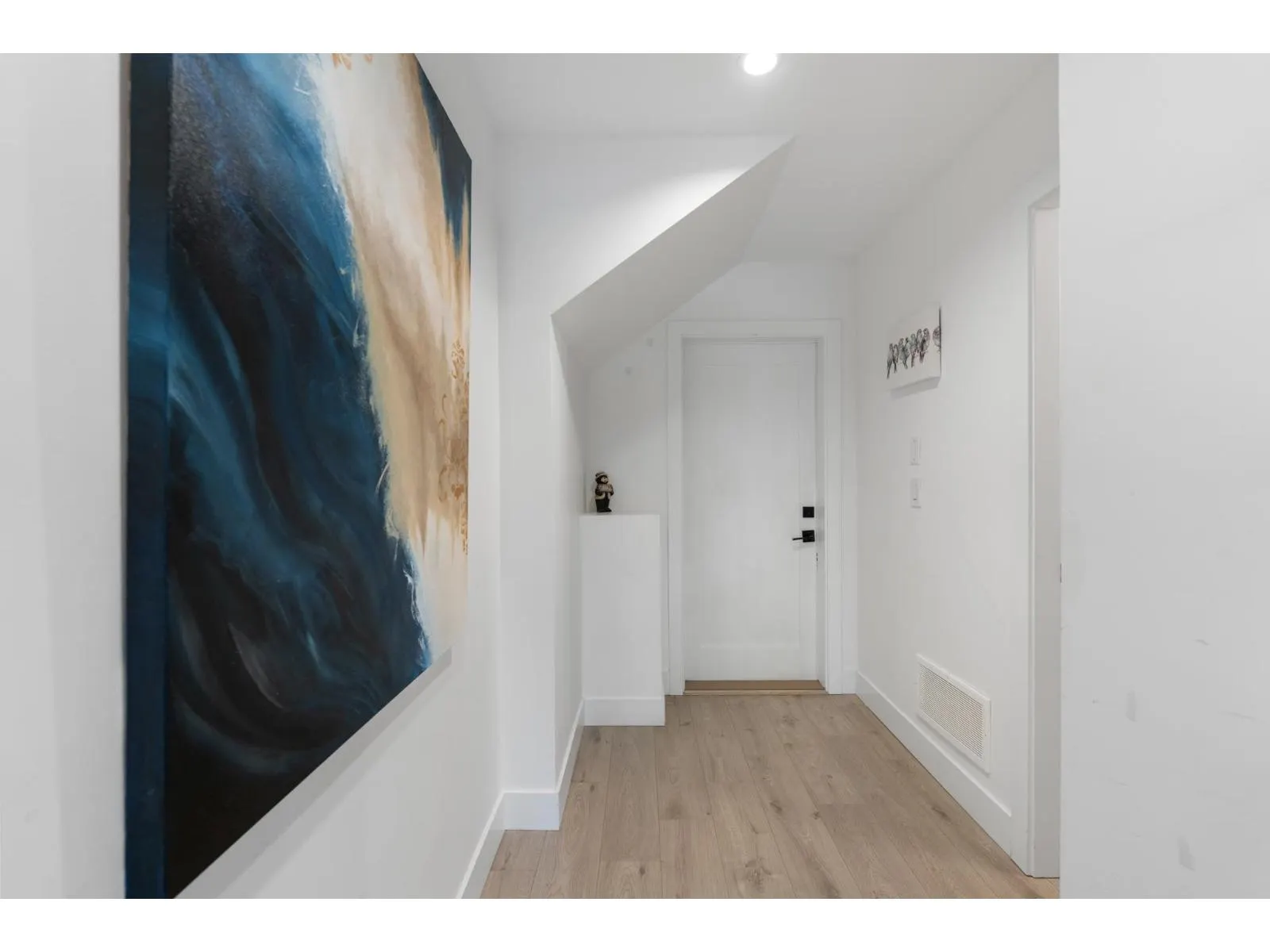 14 15030 28 AVENUE