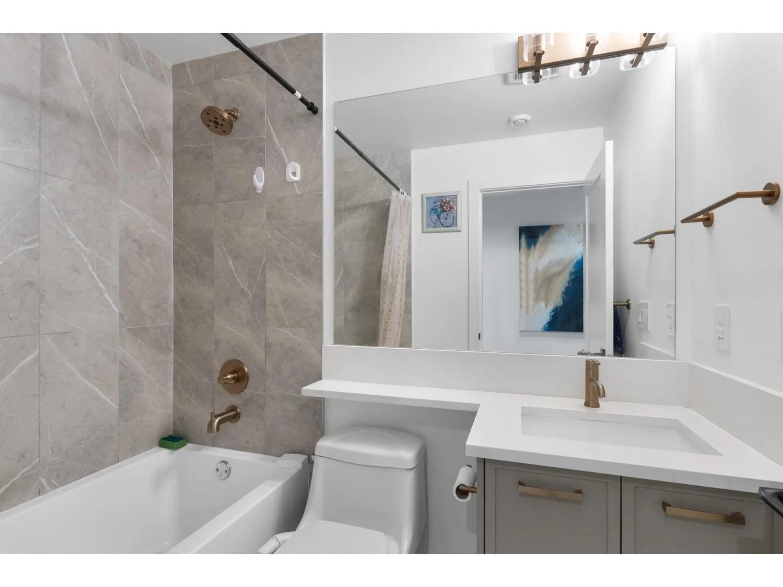 14 15030 28 AVENUE