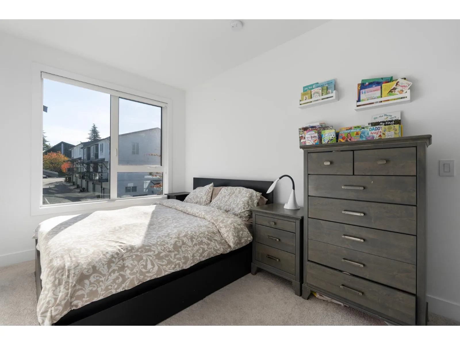 14 15030 28 AVENUE