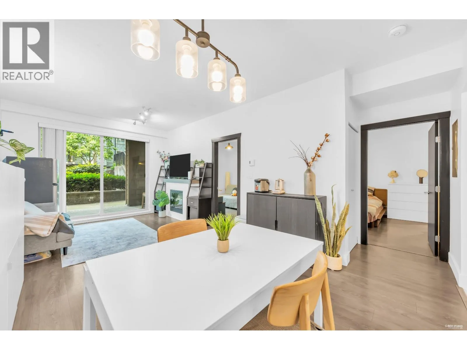 110 7488 BYRNEPARK WALK