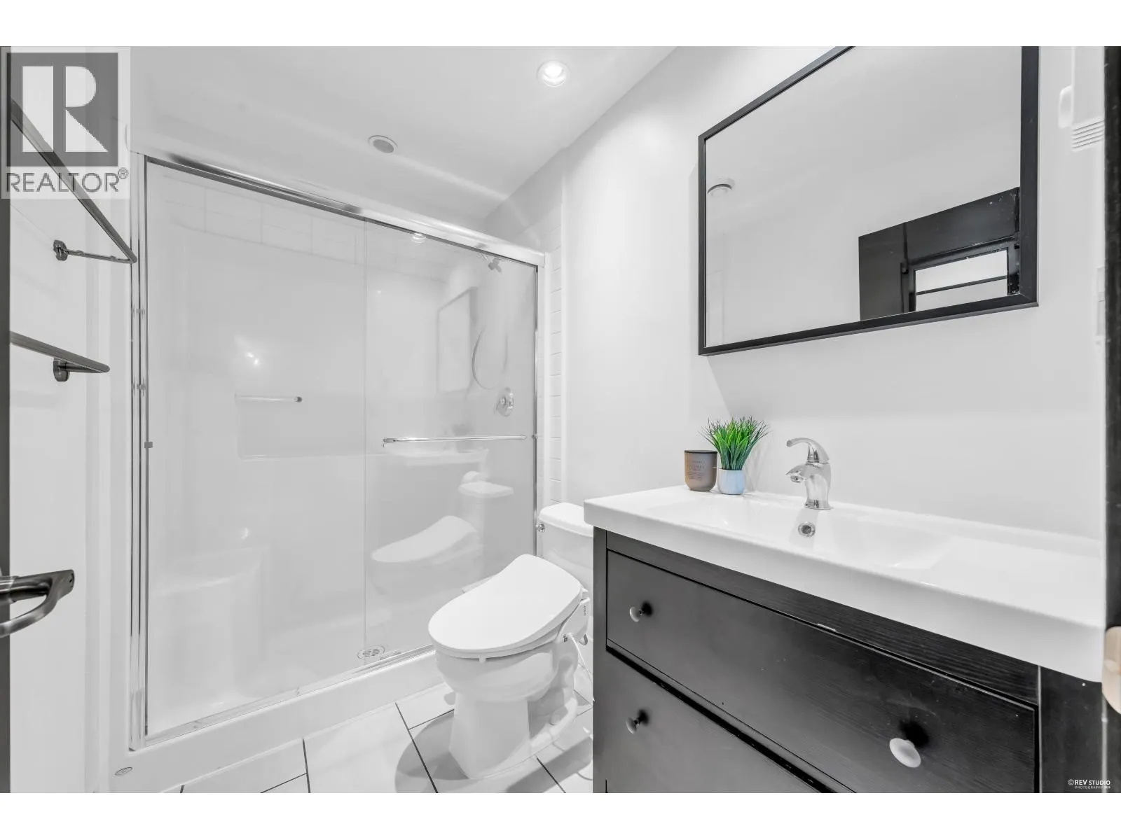 110 7488 BYRNEPARK WALK