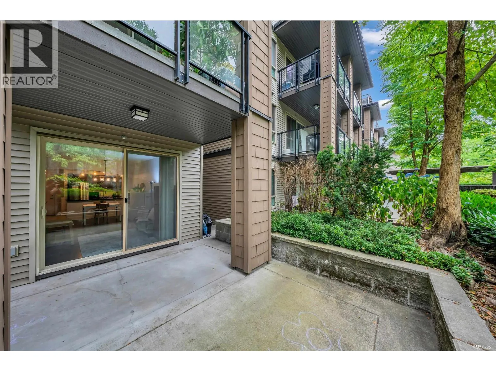 110 7488 BYRNEPARK WALK