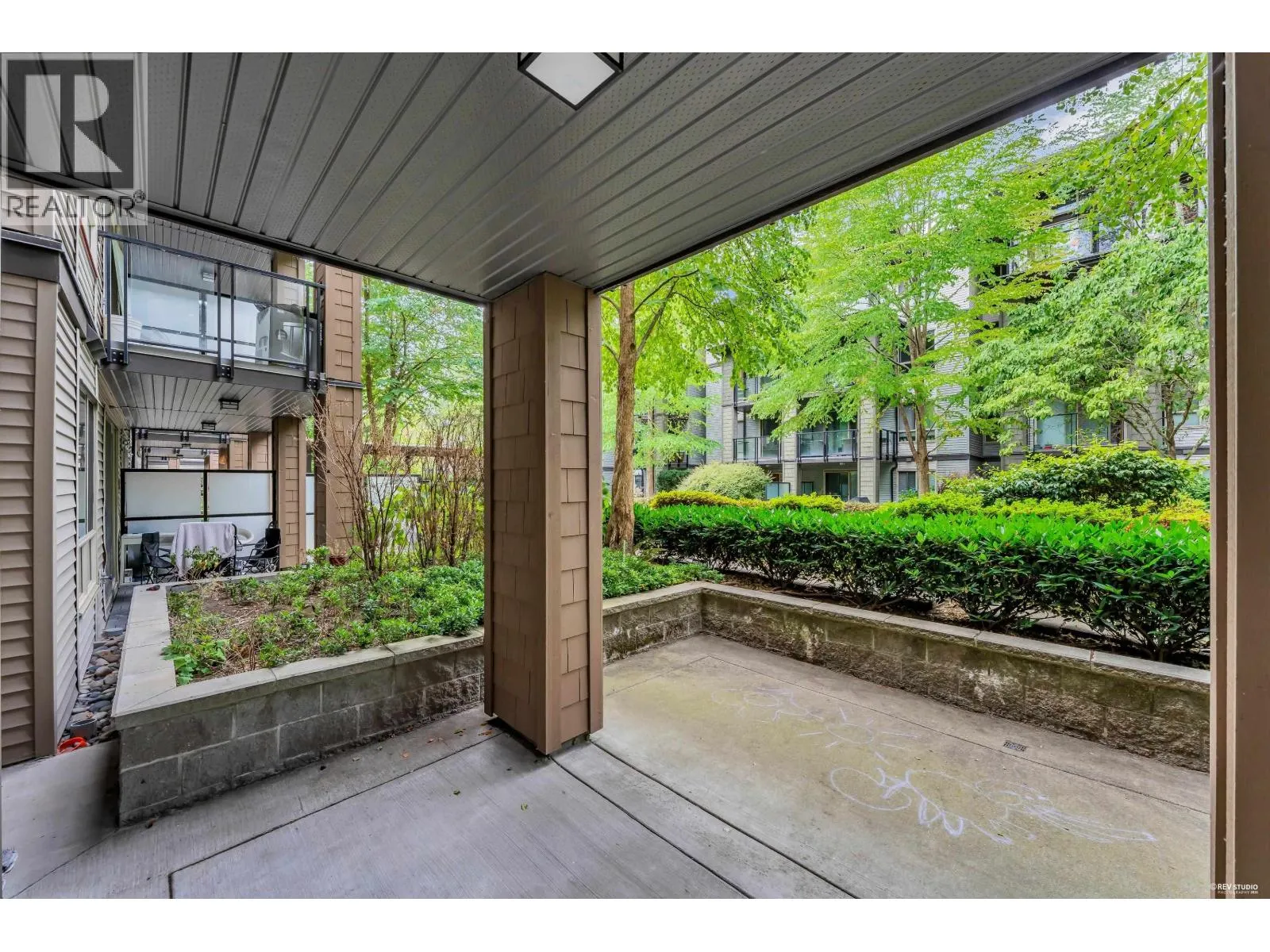 110 7488 BYRNEPARK WALK