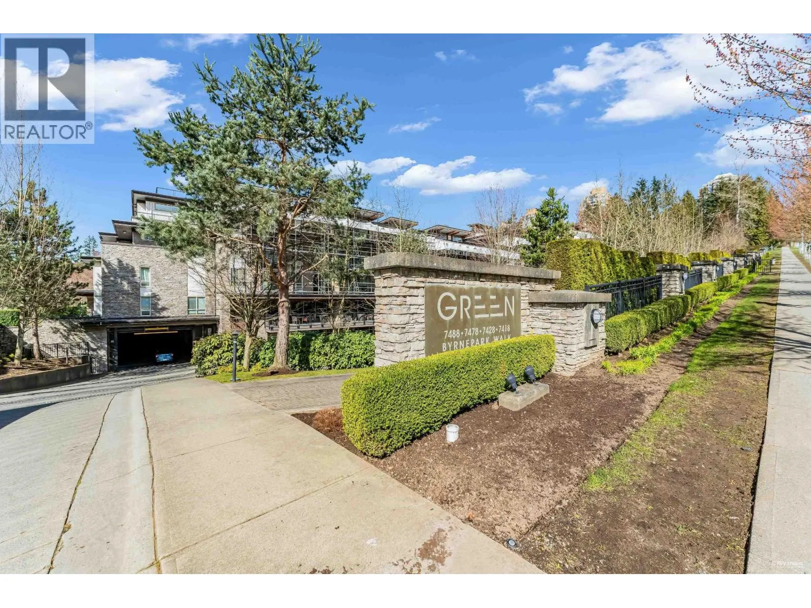 110 7488 BYRNEPARK WALK