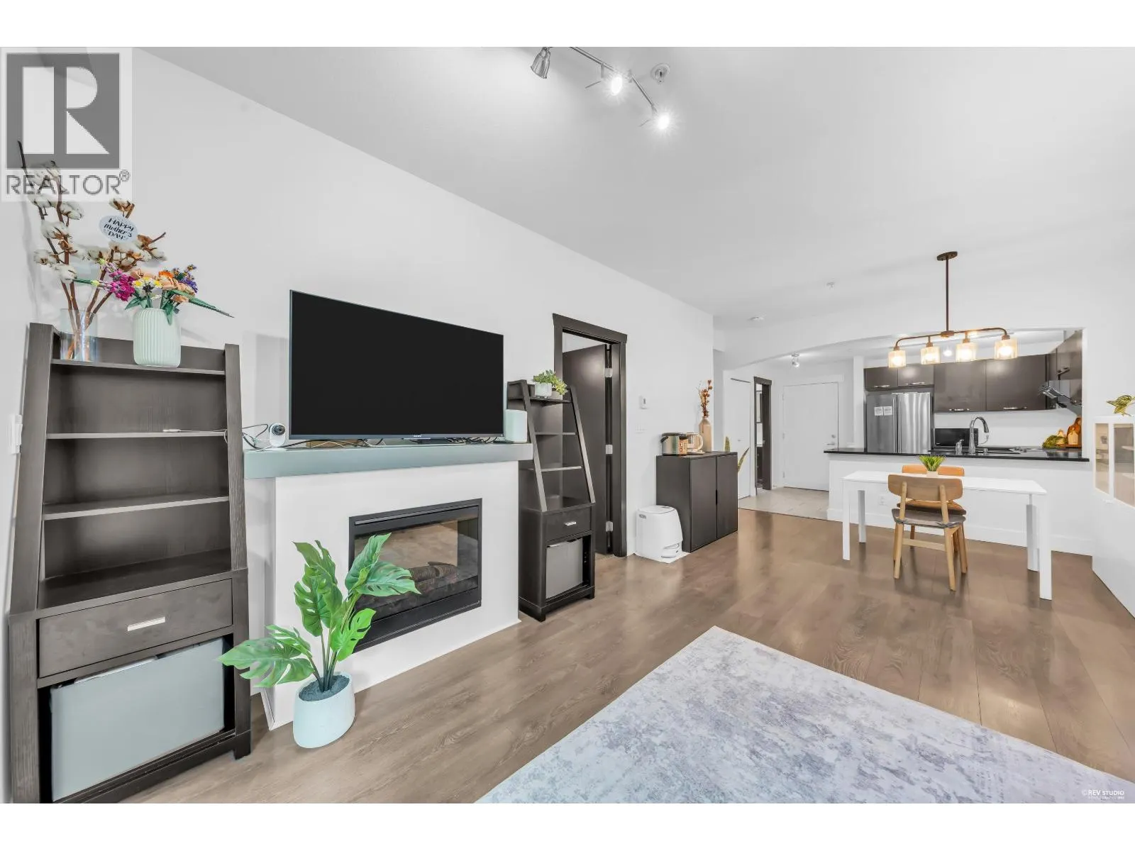 110 7488 BYRNEPARK WALK