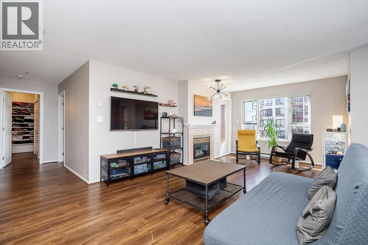 301 221 ELEVENTH STREET