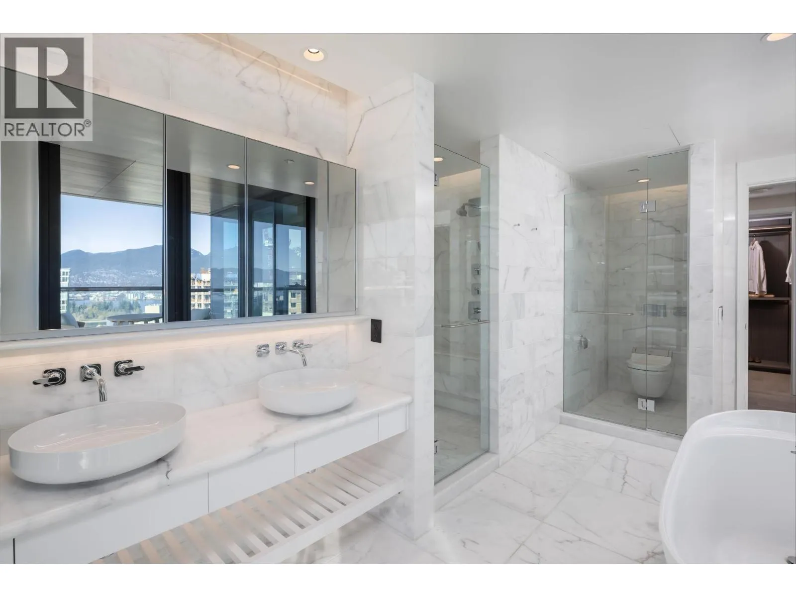 3102 1482 ROBSON STREET