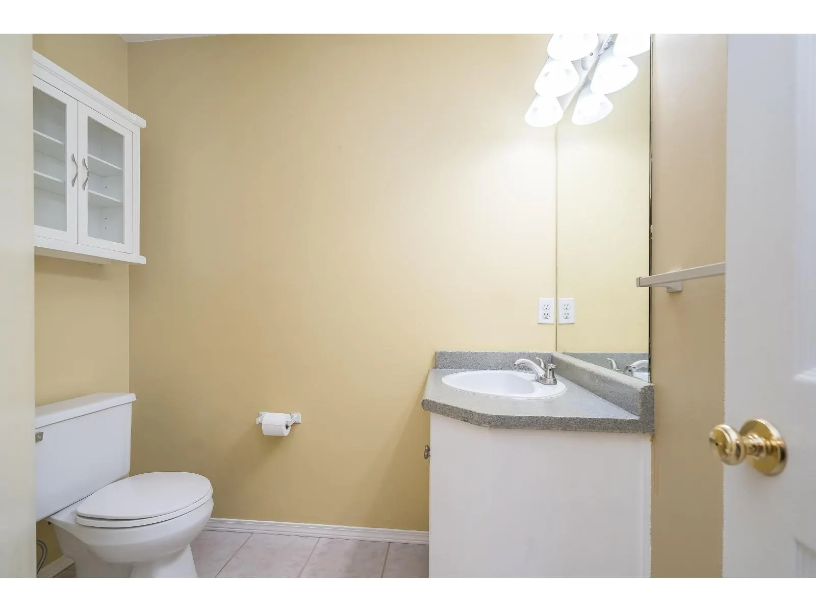 101 5765 VEDDER ROAD|Garrison Crossing