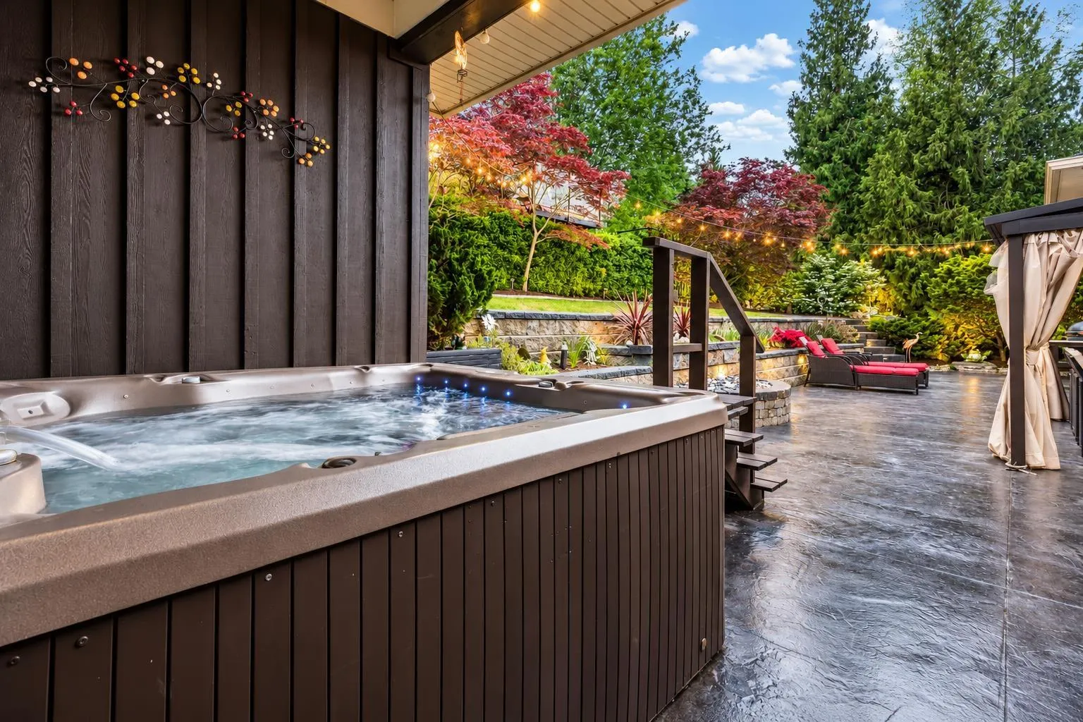 152 51075 FALLS COURT|Eastern Hillsides