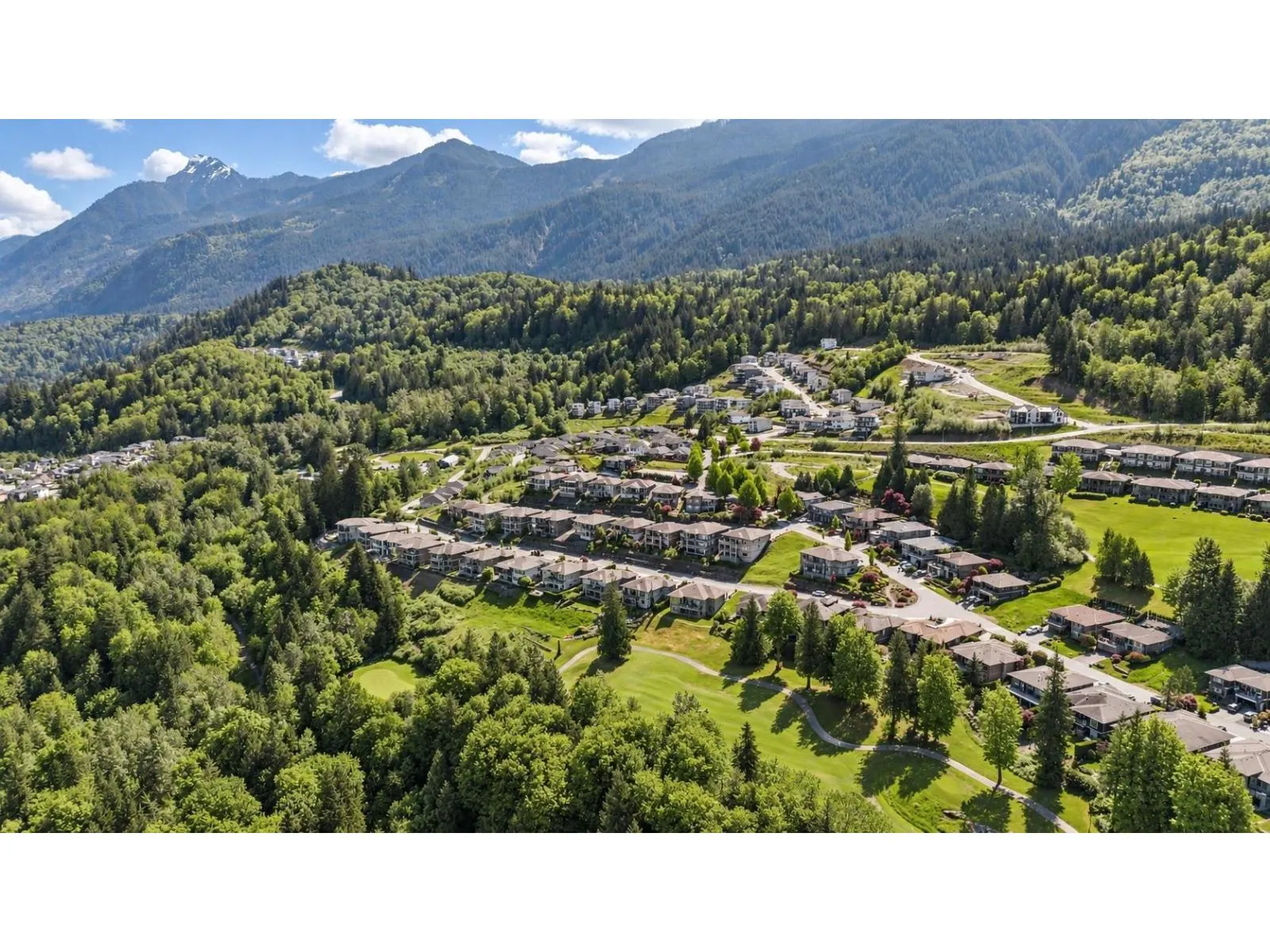 152 51075 FALLS COURT|Eastern Hillsides