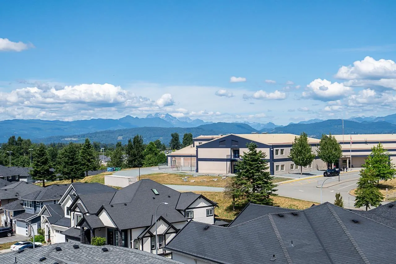 31081 N DEERTRAIL DRIVE