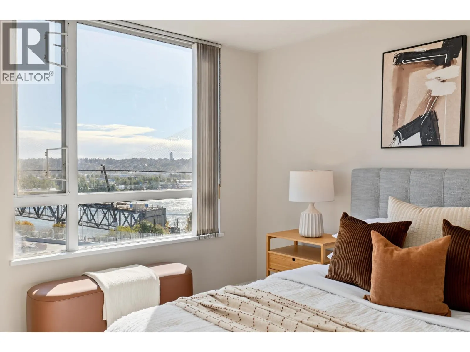 602 38 LEOPOLD PLACE