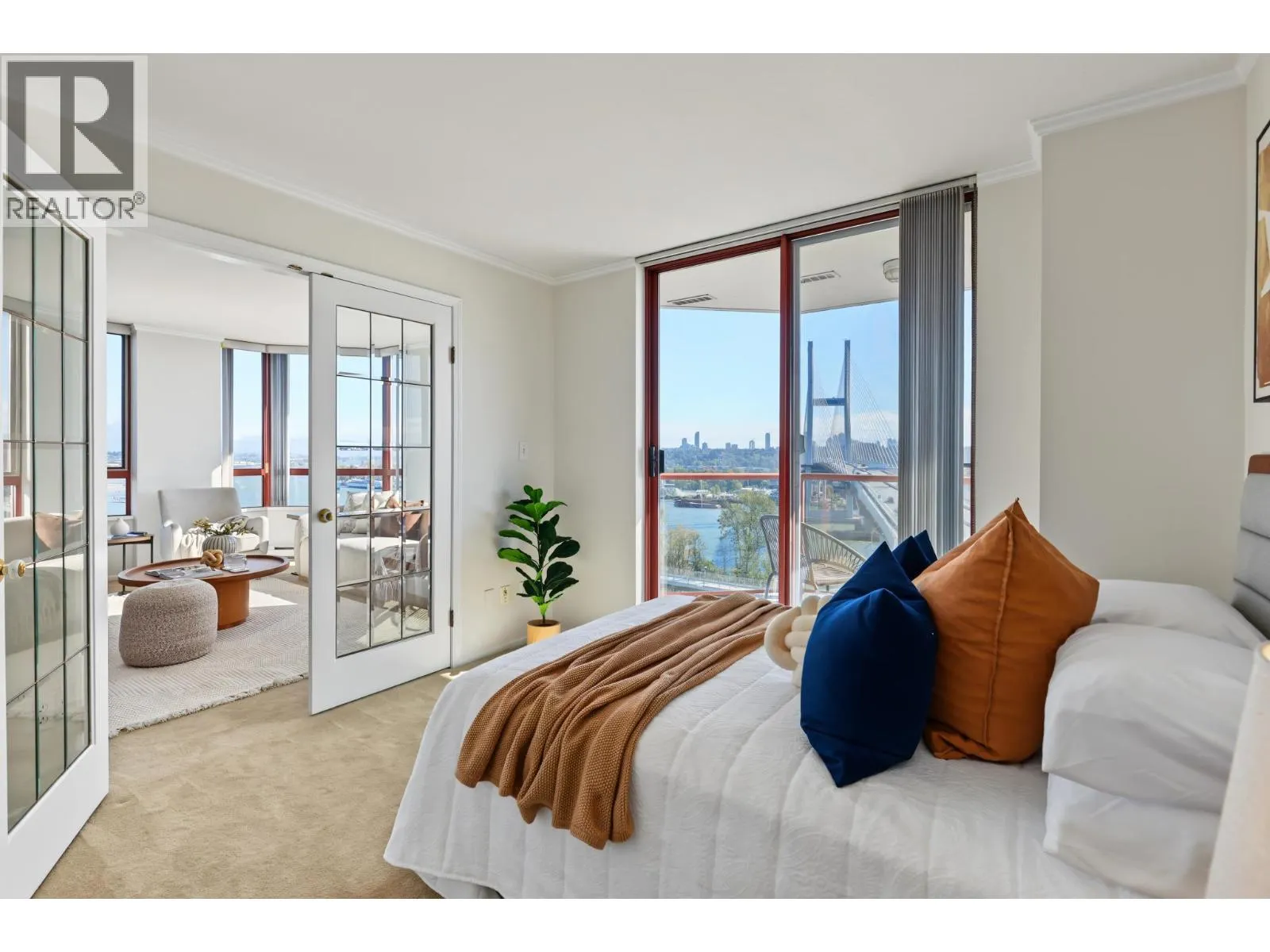 602 38 LEOPOLD PLACE
