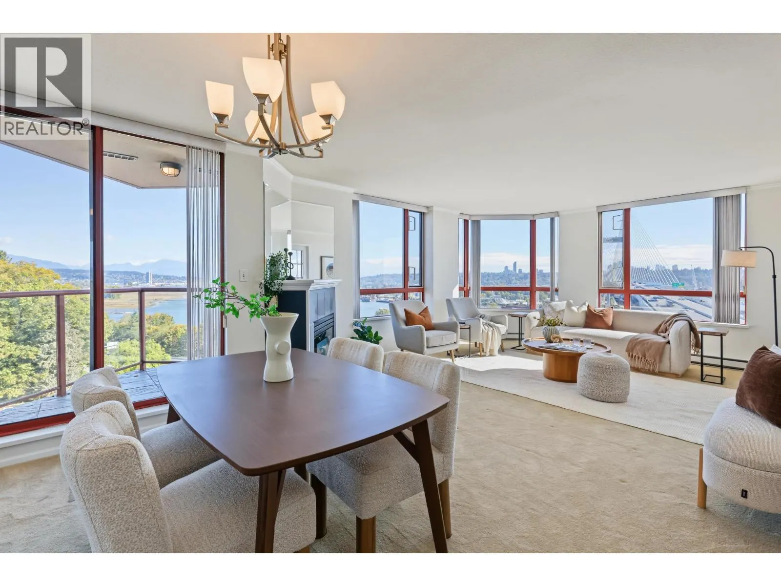 602 38 LEOPOLD PLACE