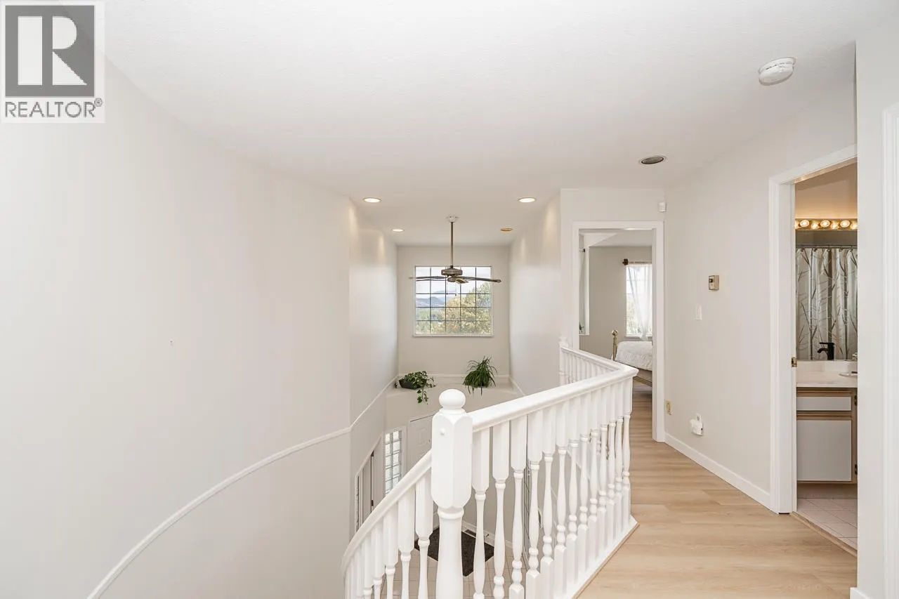 2917 KALAMALKA DRIVE