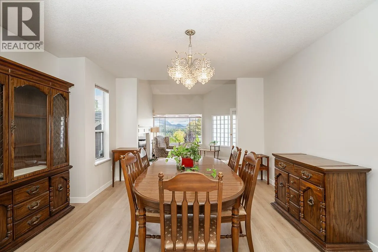 2917 KALAMALKA DRIVE
