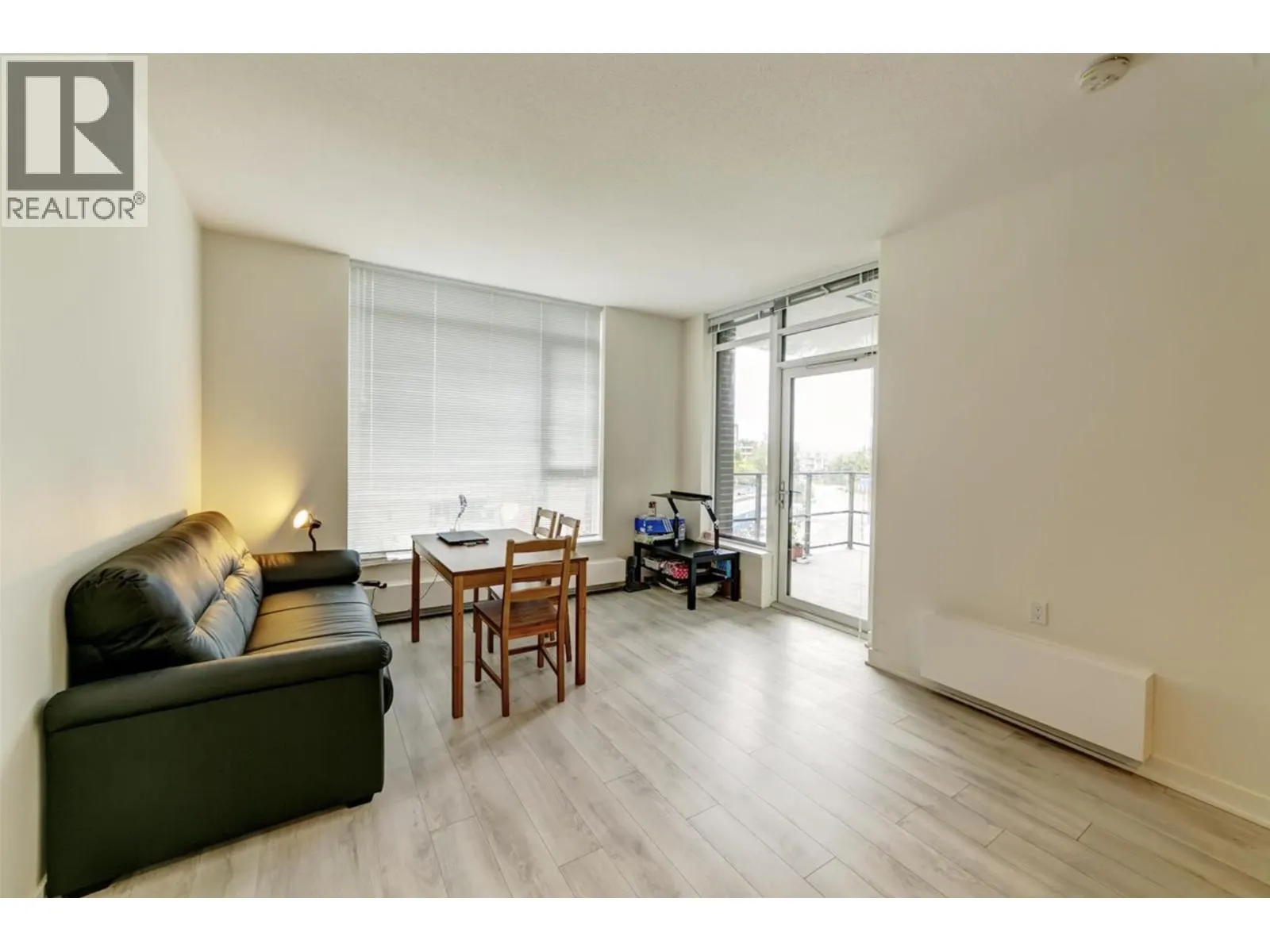 513 8850 UNIVERSITY CRESCENT