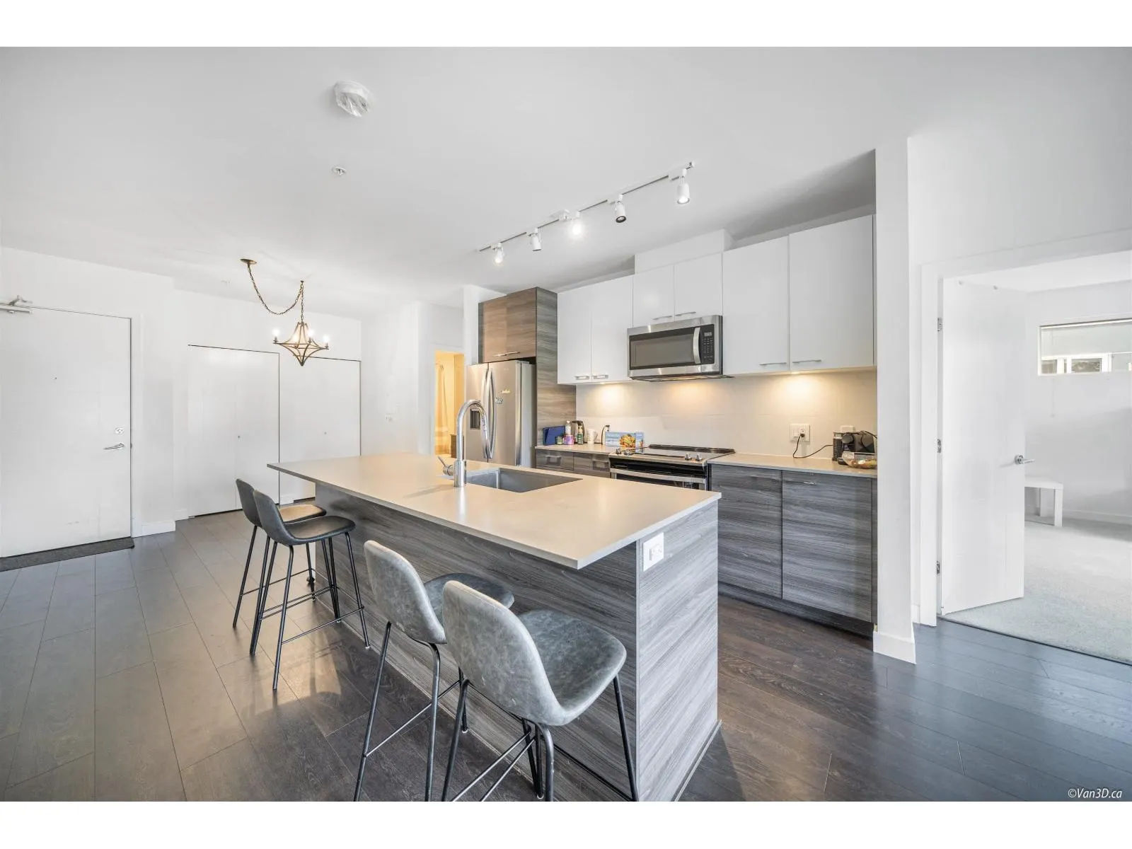 419 10581 140 STREET