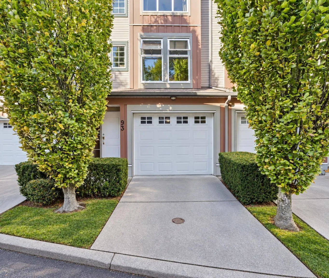 93 18777 68A AVENUE