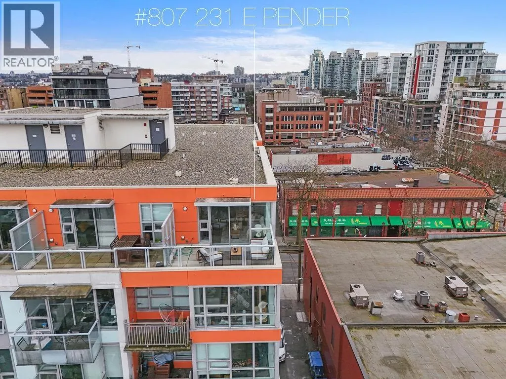 807 231 E PENDER STREET
