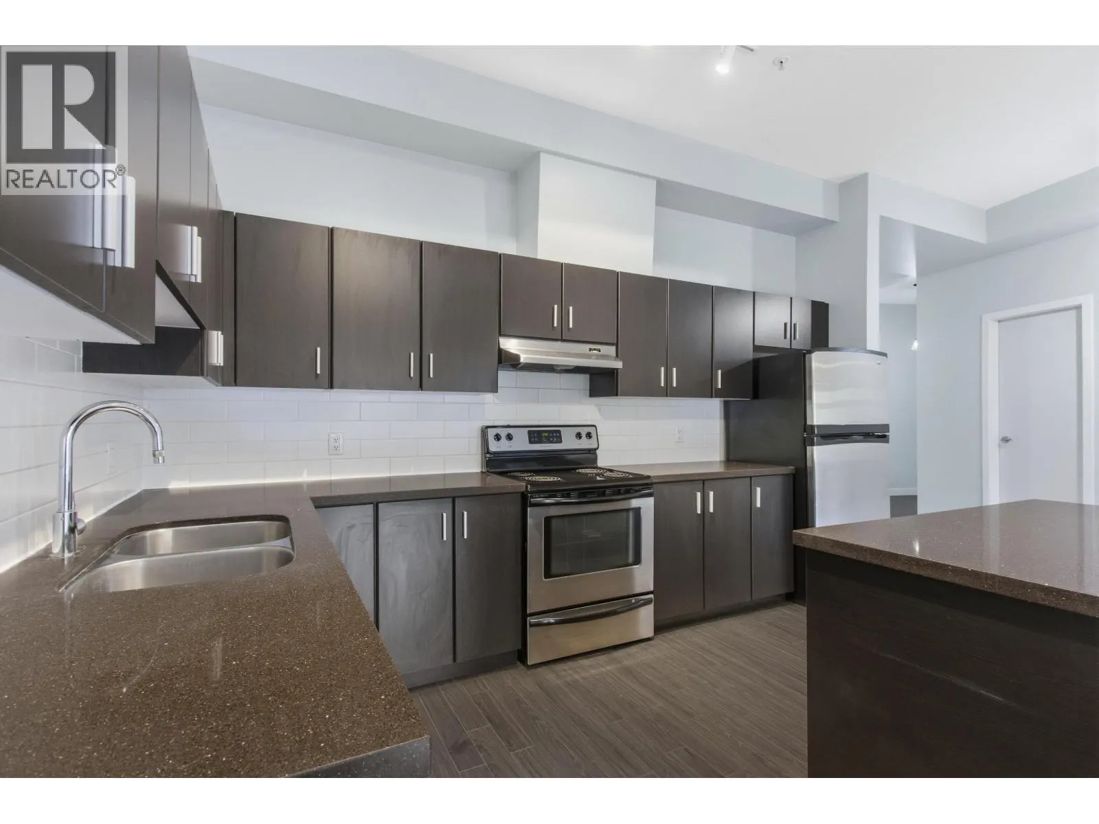 113 41105 TANTALUS ROAD