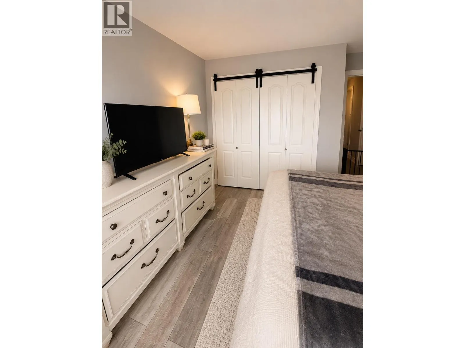 328 22661 LOUGHEED HIGHWAY
