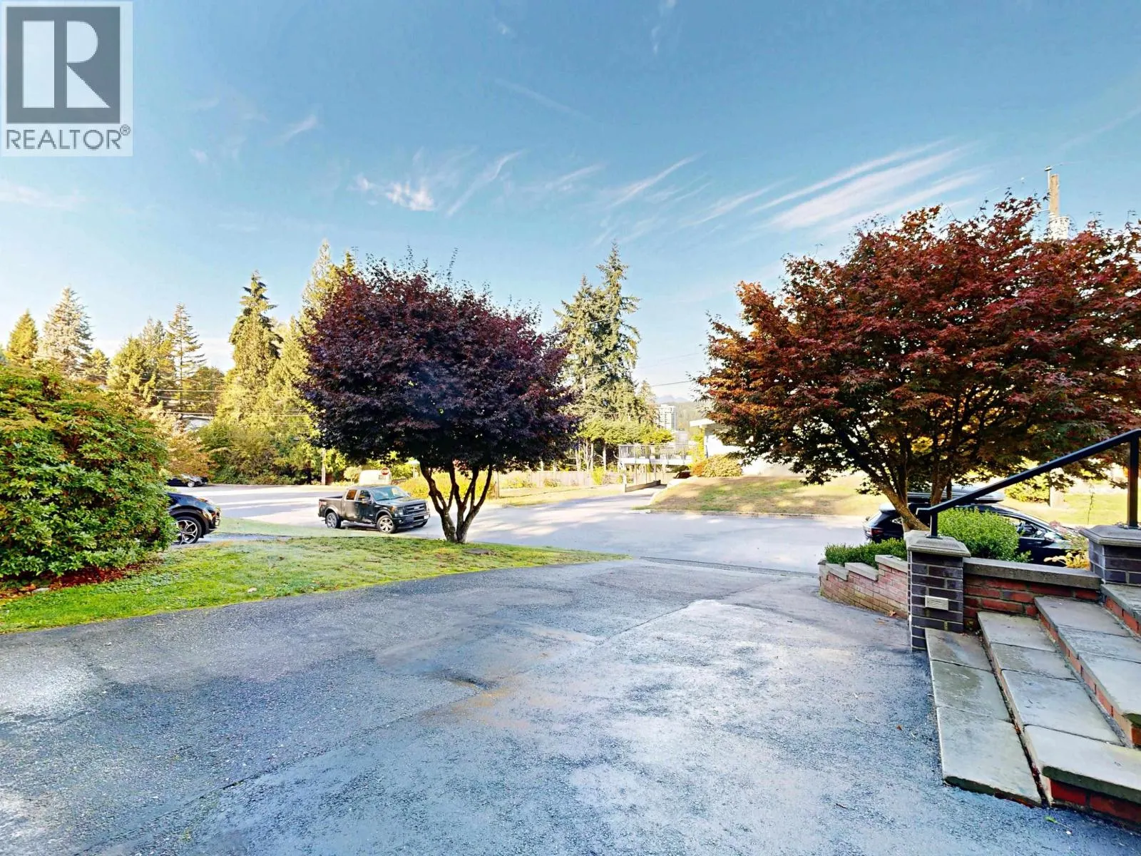3363 VIEWMOUNT PLACE