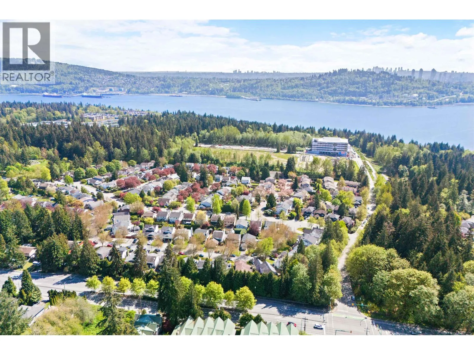 3336 MANNING CRESCENT