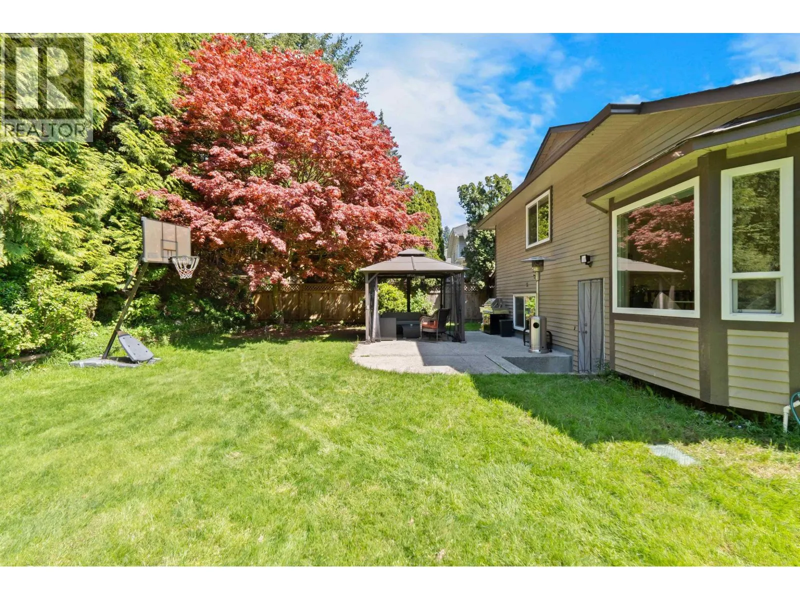 3336 MANNING CRESCENT
