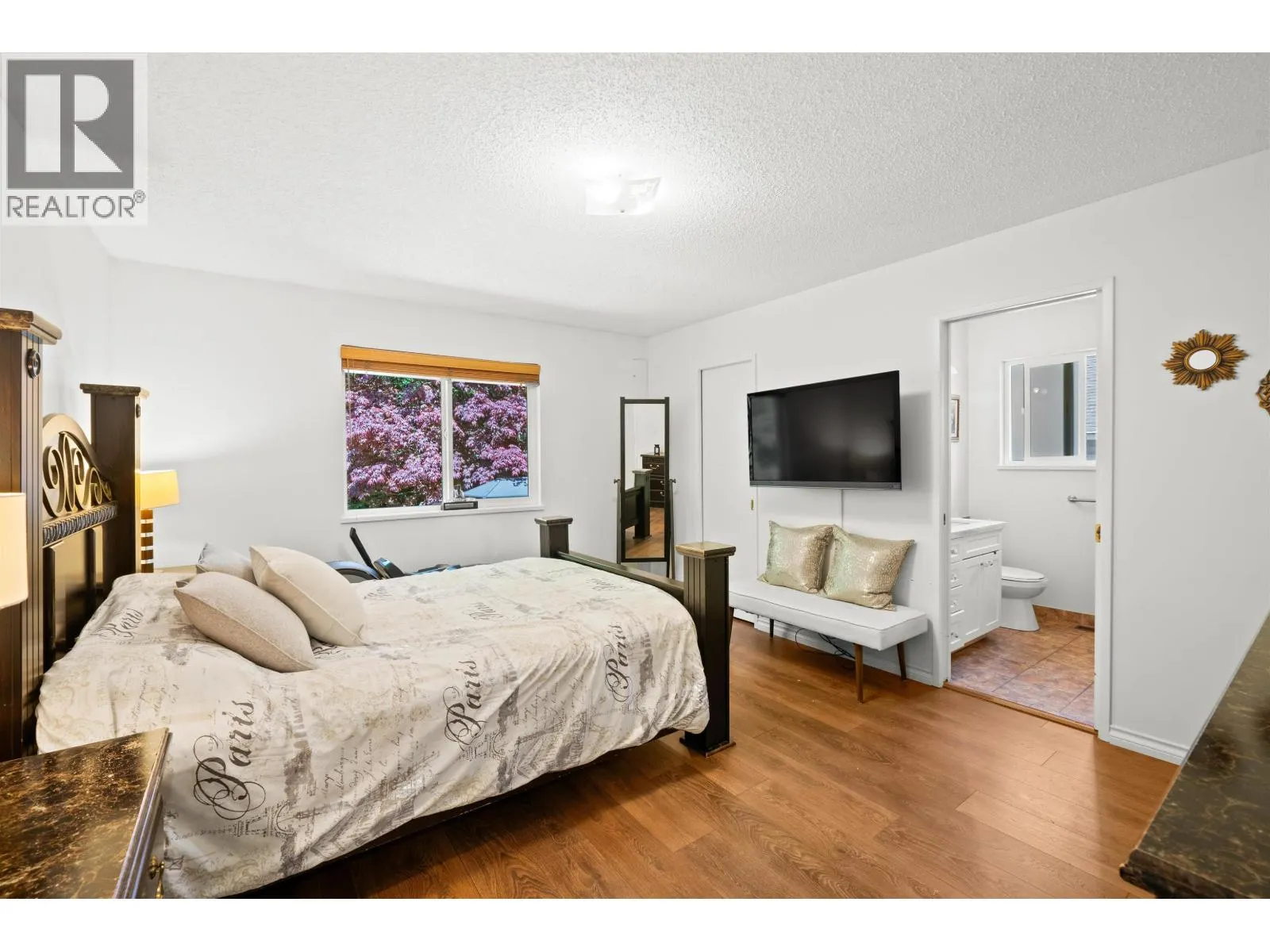 3336 MANNING CRESCENT