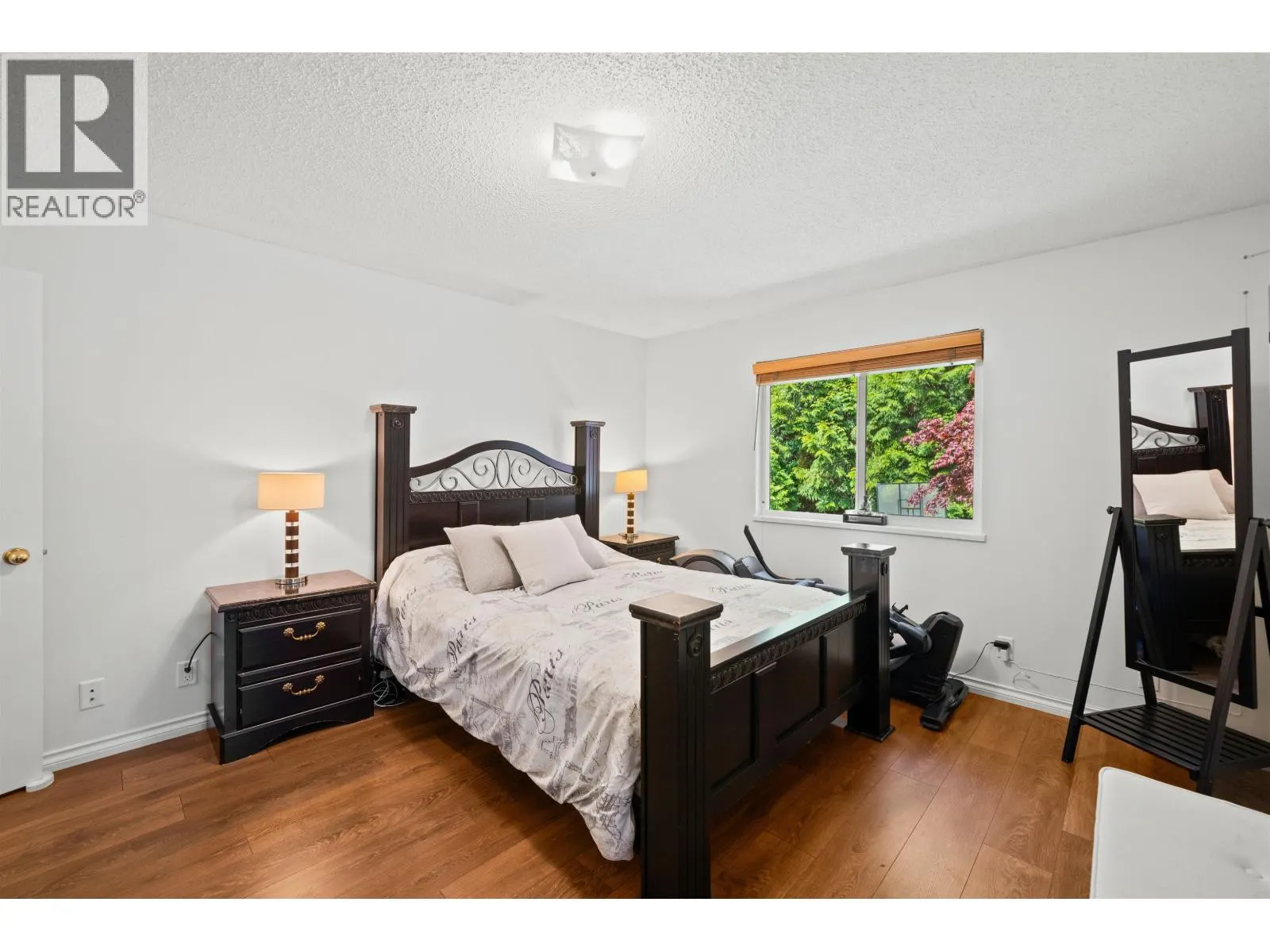 3336 MANNING CRESCENT
