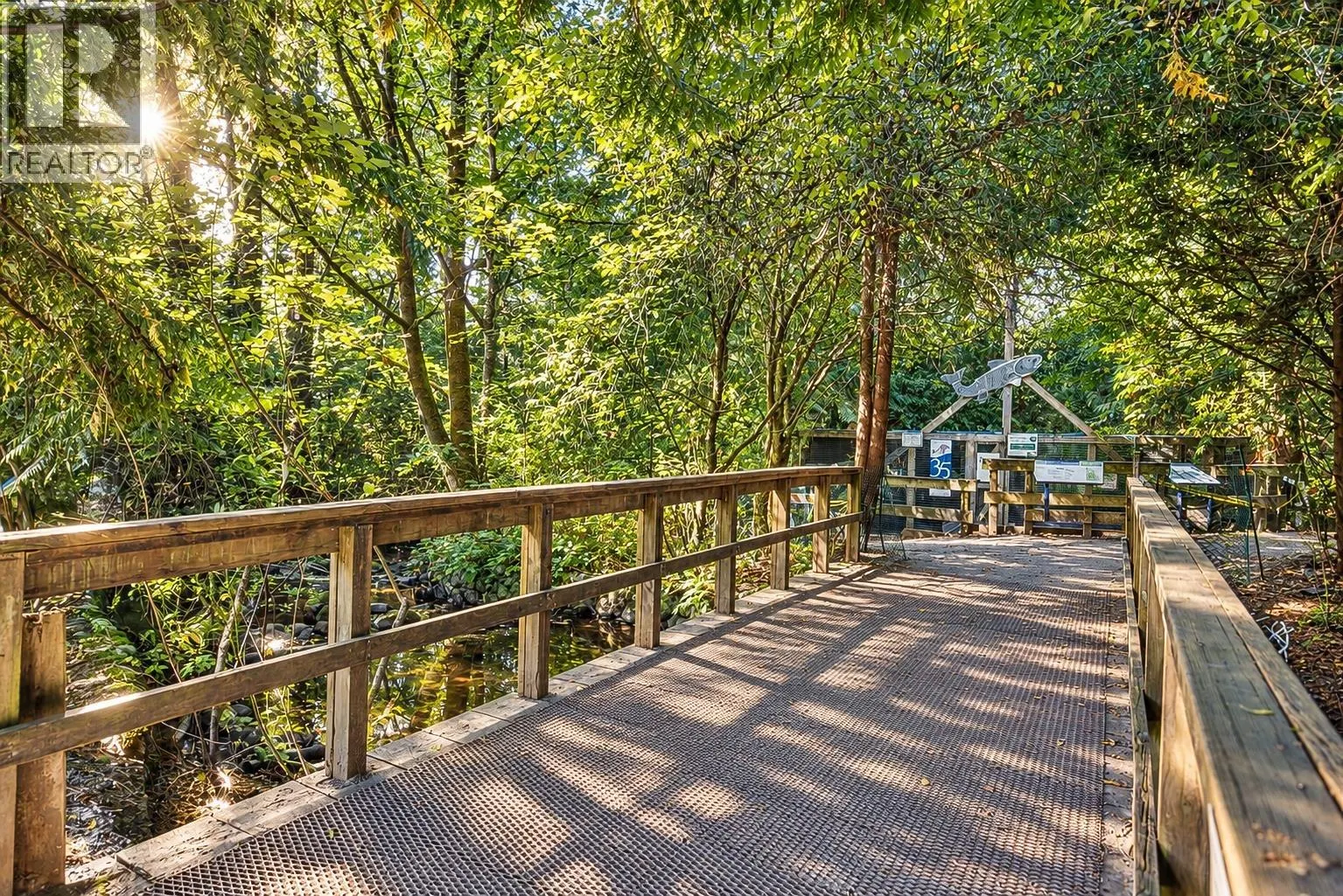 205 2975 PRINCESS CRESCENT