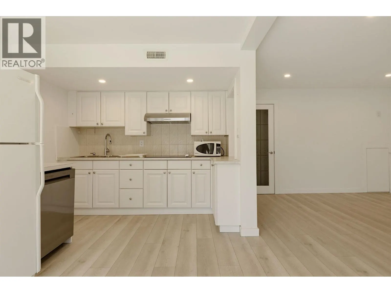 2007 FLORALYNN CRESCENT