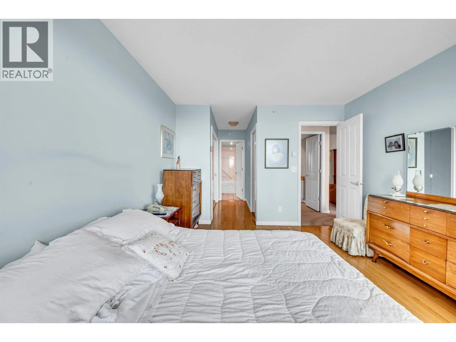 803 6611 SOUTHOAKS CRESCENT