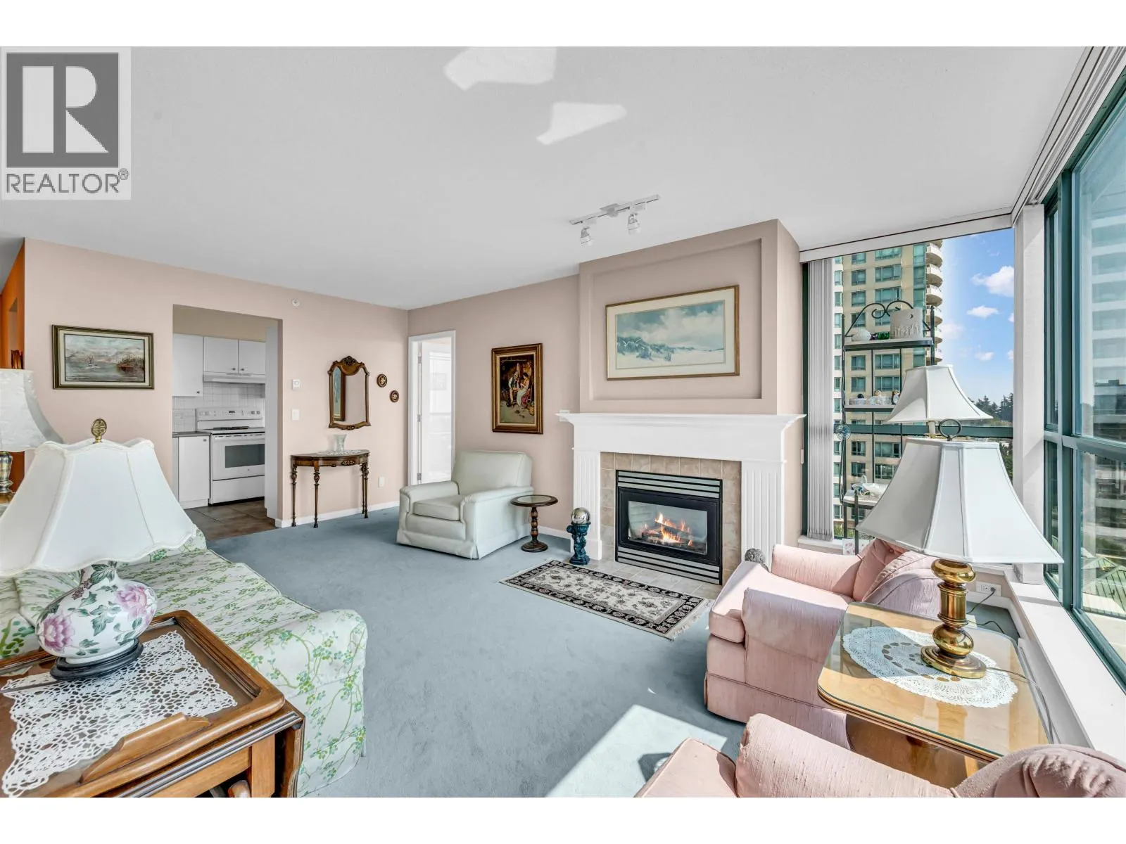 803 6611 SOUTHOAKS CRESCENT