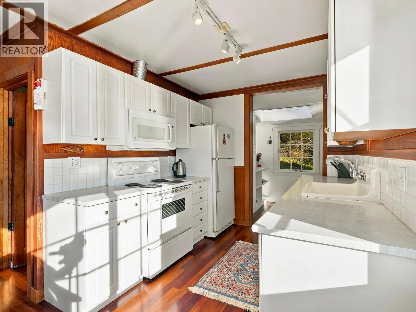 13249 POTTS LANE